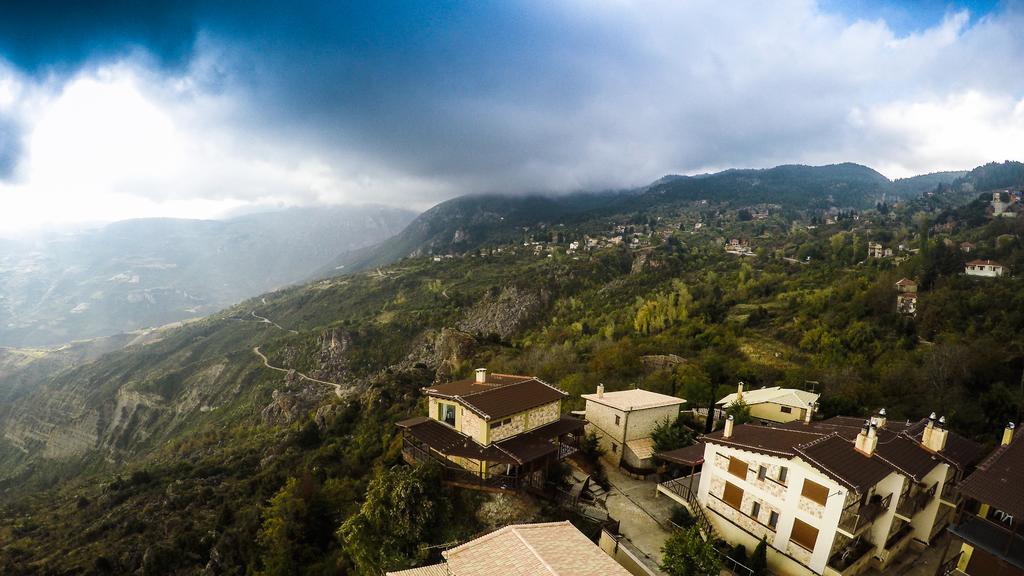 Aetoma Suites Synikia Mesi Trikalon Dış mekan fotoğraf
