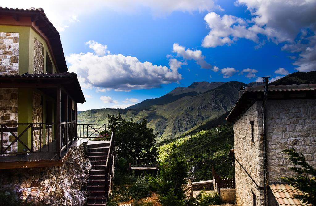 Aetoma Suites Synikia Mesi Trikalon Dış mekan fotoğraf