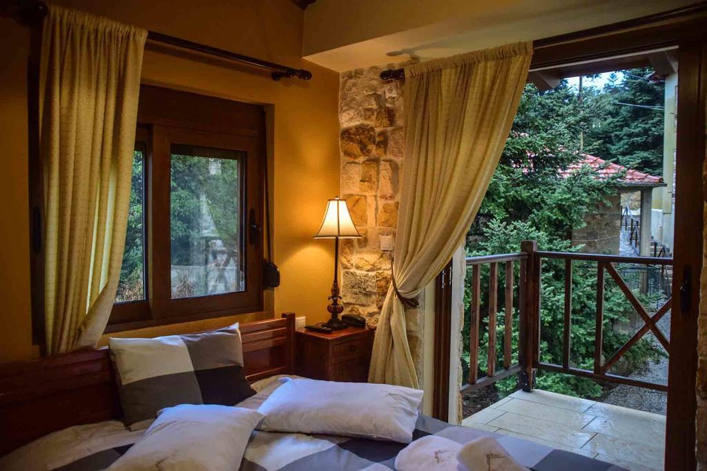 Aetoma Suites Synikia Mesi Trikalon Dış mekan fotoğraf